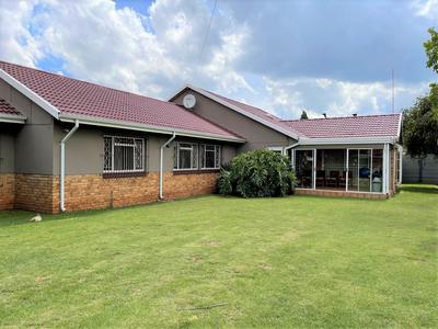House For Sale in Culemborg Park, Randfontein
